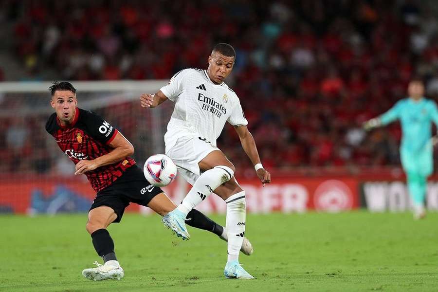 Real Madrid Manager Ancelotti Excited for Mbappe's Potential Impact in Valladolid Match