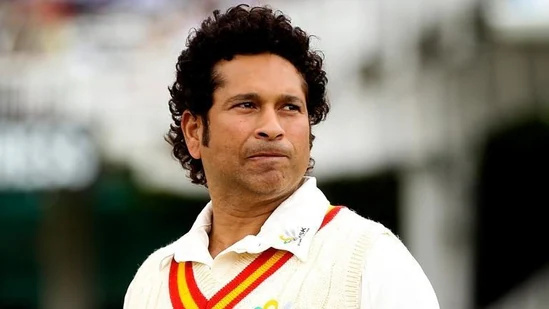 Sachin's Advice: 'Don't Finish it too Early' - Pakistan Great's Amusing Anecdote of Taking 4 Wickets in 4 Overs