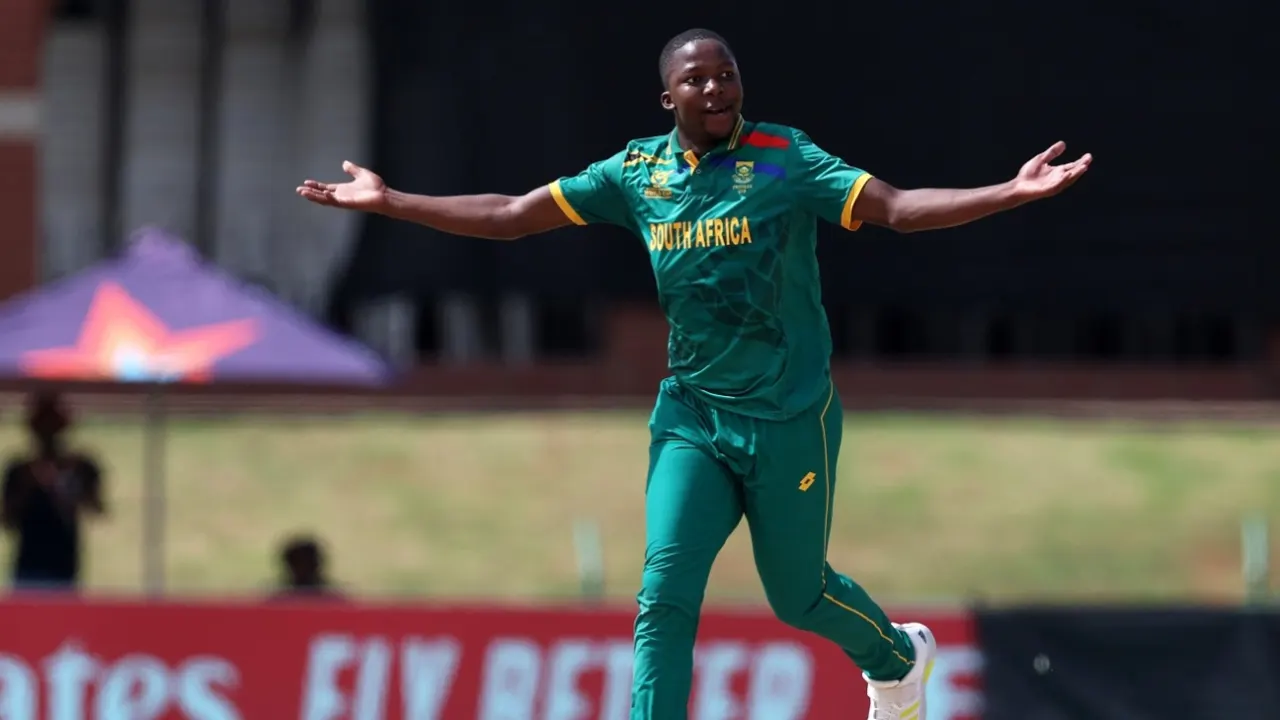 Maphaka receives ODI cap and bowls for South Africa against unchanged Pakistan in cricket match