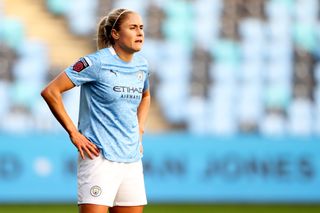 Steph Houghton on Guardiola's Golden Invitation: A Once-in-a-Lifetime Opportunity to Learn from a Coaching Genius